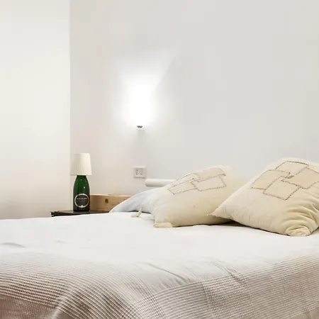 דירה Con Giardino Via Silvestri *