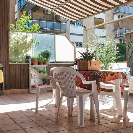 Con Giardino Via Silvestri Apartmán