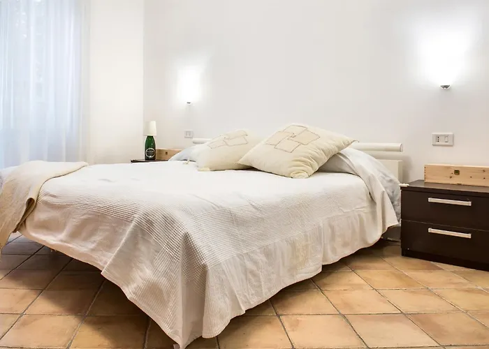 דירה Con Giardino Via Silvestri