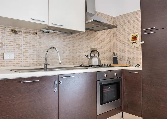 Con Giardino Via Silvestri *