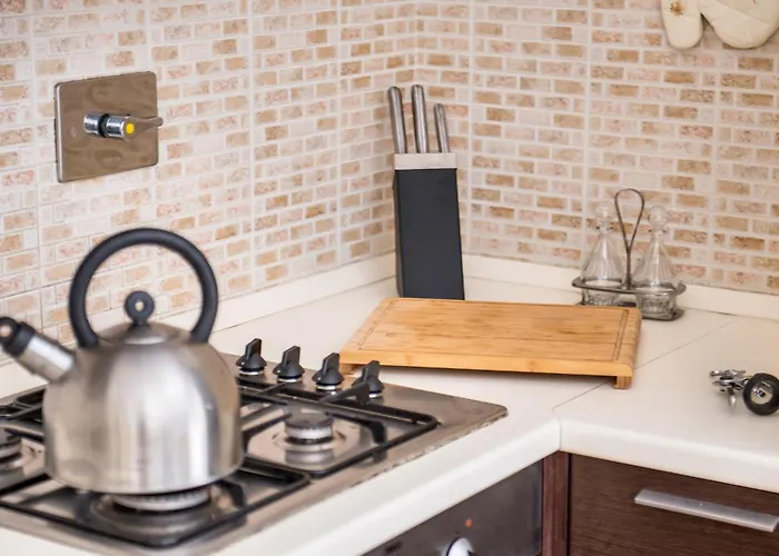 Con Giardino Via Silvestri דירה