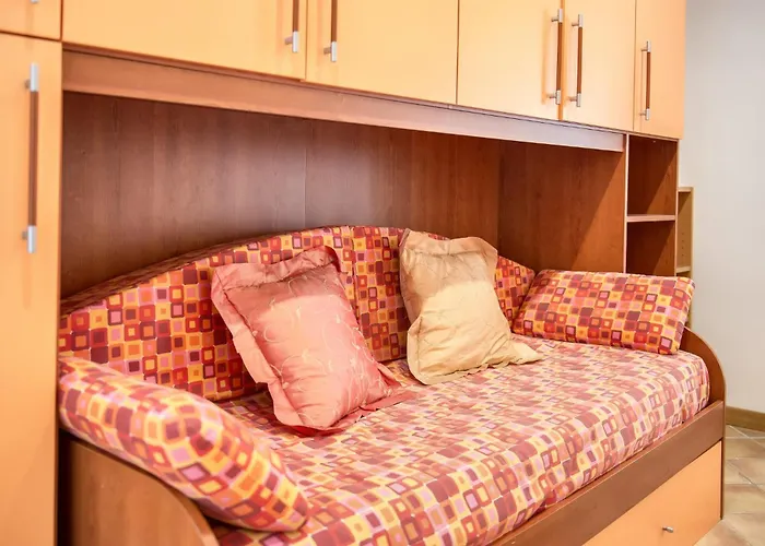 Con Giardino Via Silvestri רומא